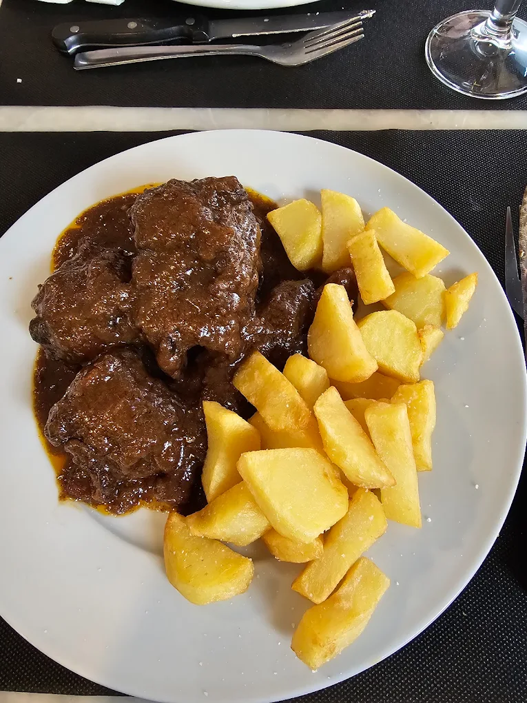 Rabo guisado — Guisos de la Yaya